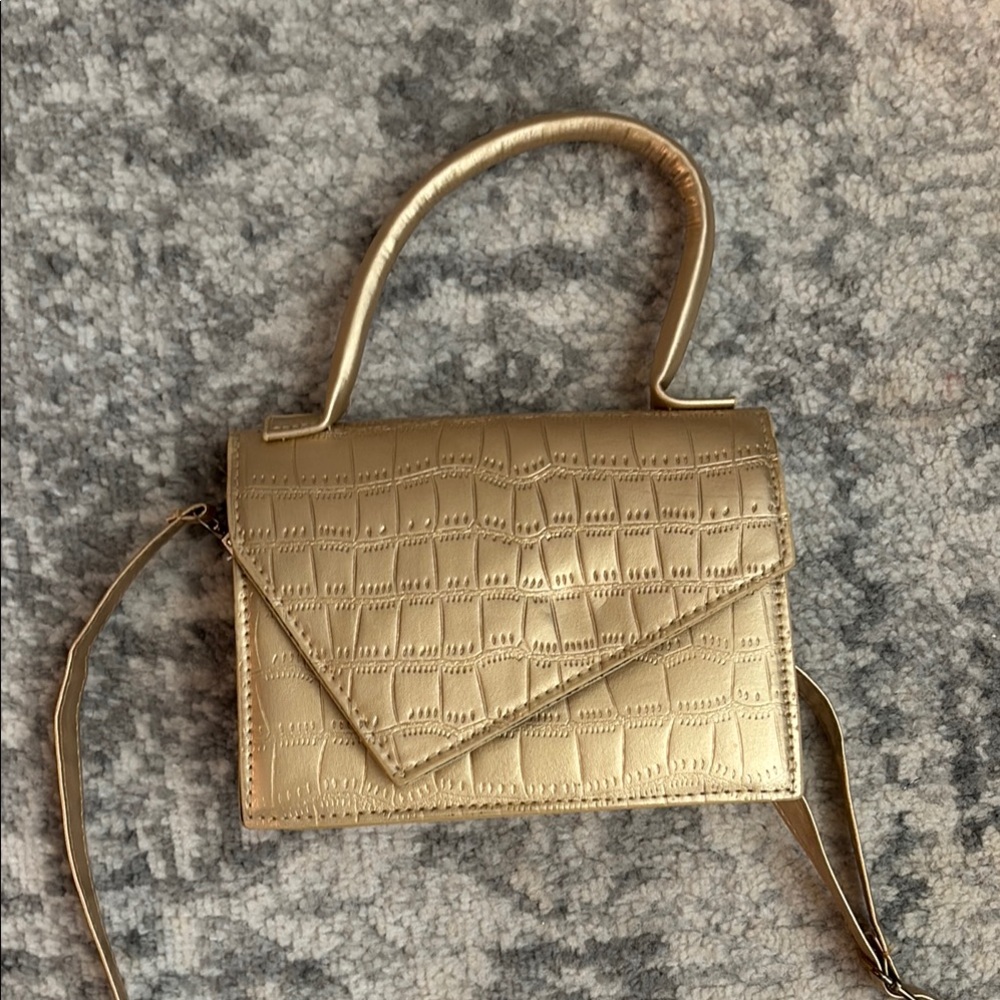 Elegant Gold Croc-Embossed Handbag